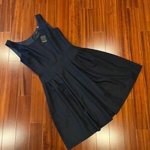 Tahari Blue Cocktail Dress Indigo Sleeveless‎ Fit Flare Knee Length New Size 4